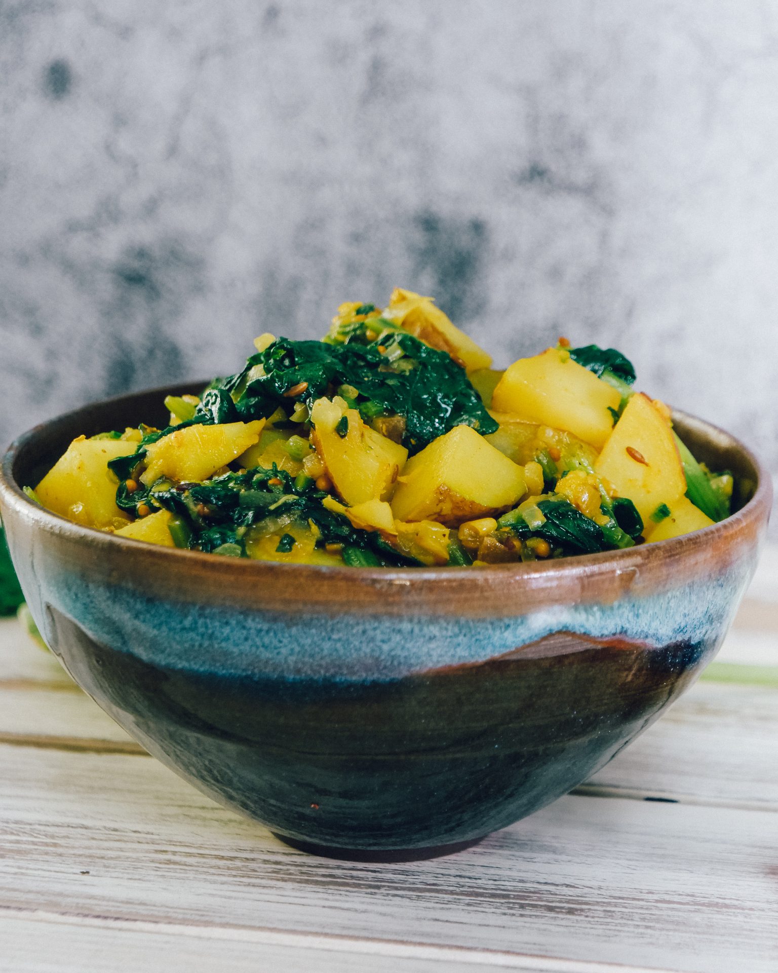 Plat indien vegan - Aloo Palak