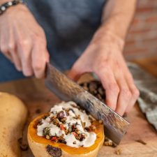 Courge butternut végane farcie au sarrasin et champignons